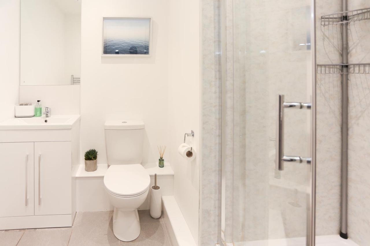 Апартаменты Strawberry Line, Flat 1 Вэллс Экстерьер фото
